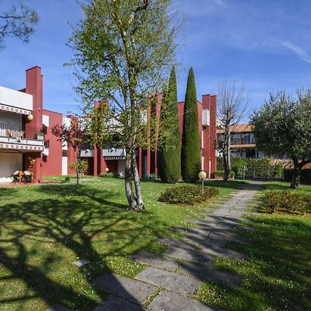 Holiday Sirmione Apartments Eksteriør billede