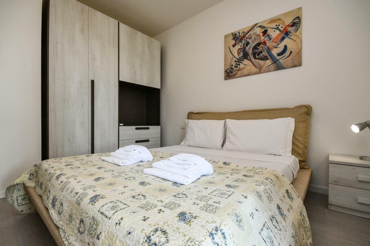 Holiday Sirmione Apartments Eksteriør billede