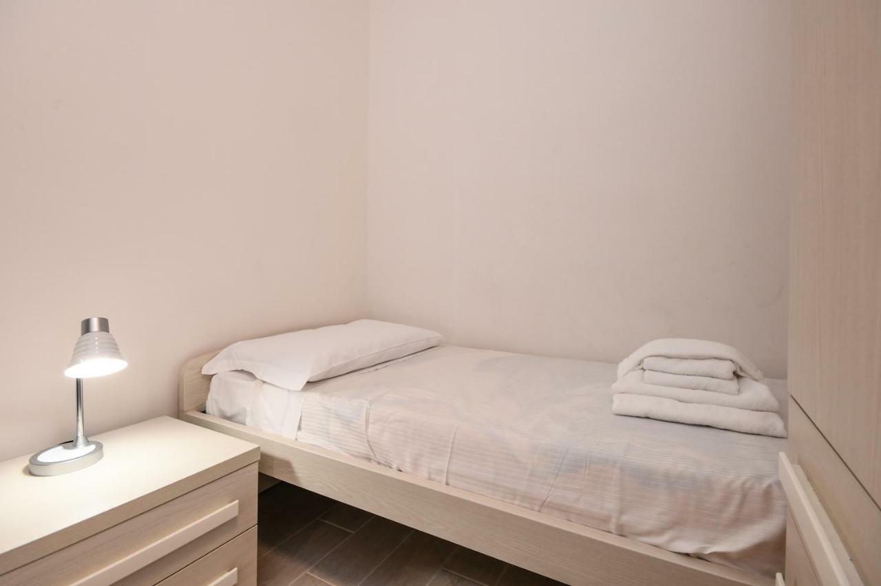 Holiday Sirmione Apartments Eksteriør billede