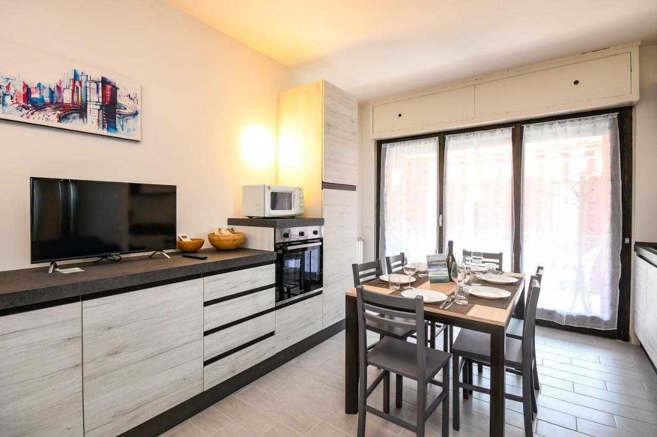 Holiday Sirmione Apartments Eksteriør billede